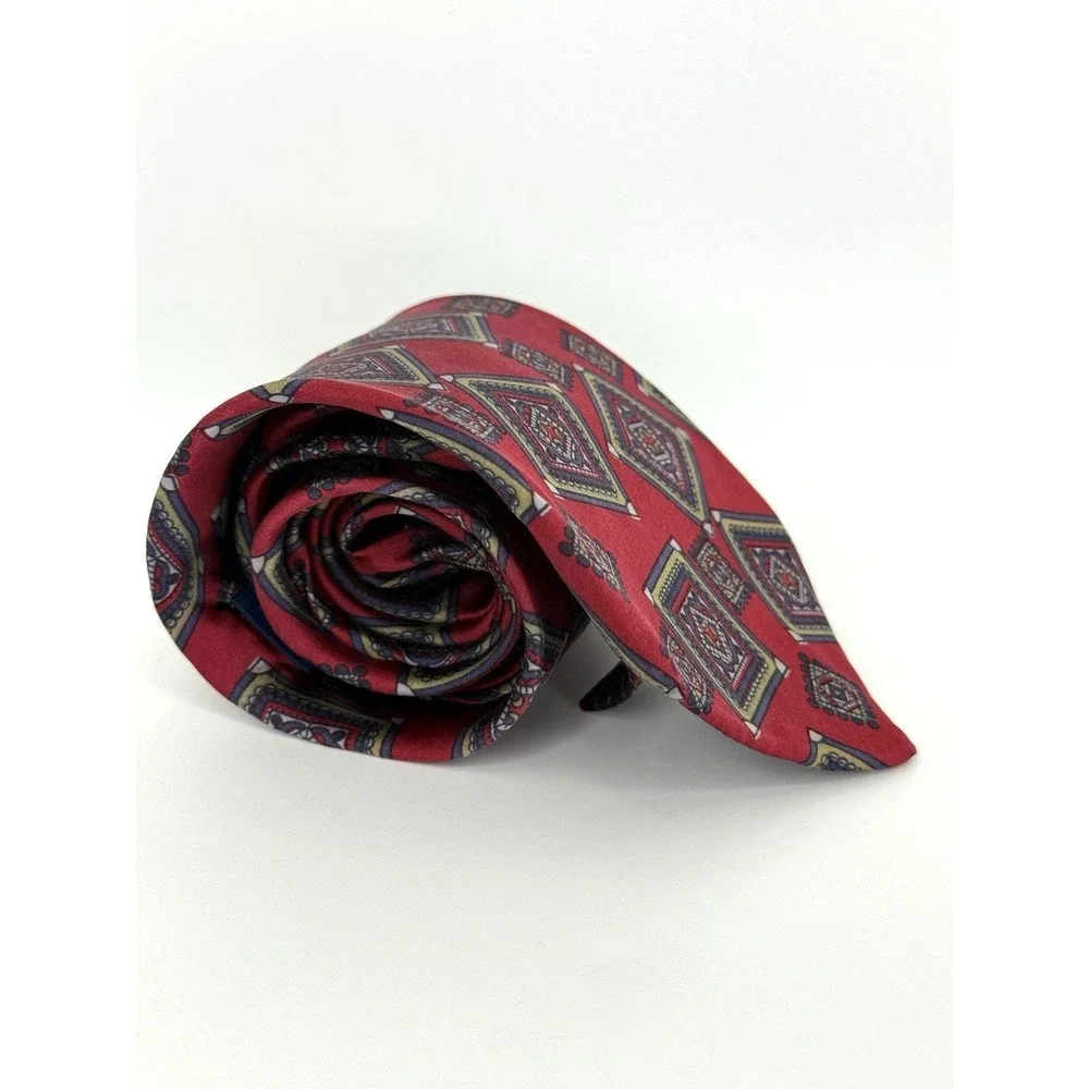 VTG Austin Reed Regent Street Silk Tie Red Geometric Pattern‎ Made in Italy 57